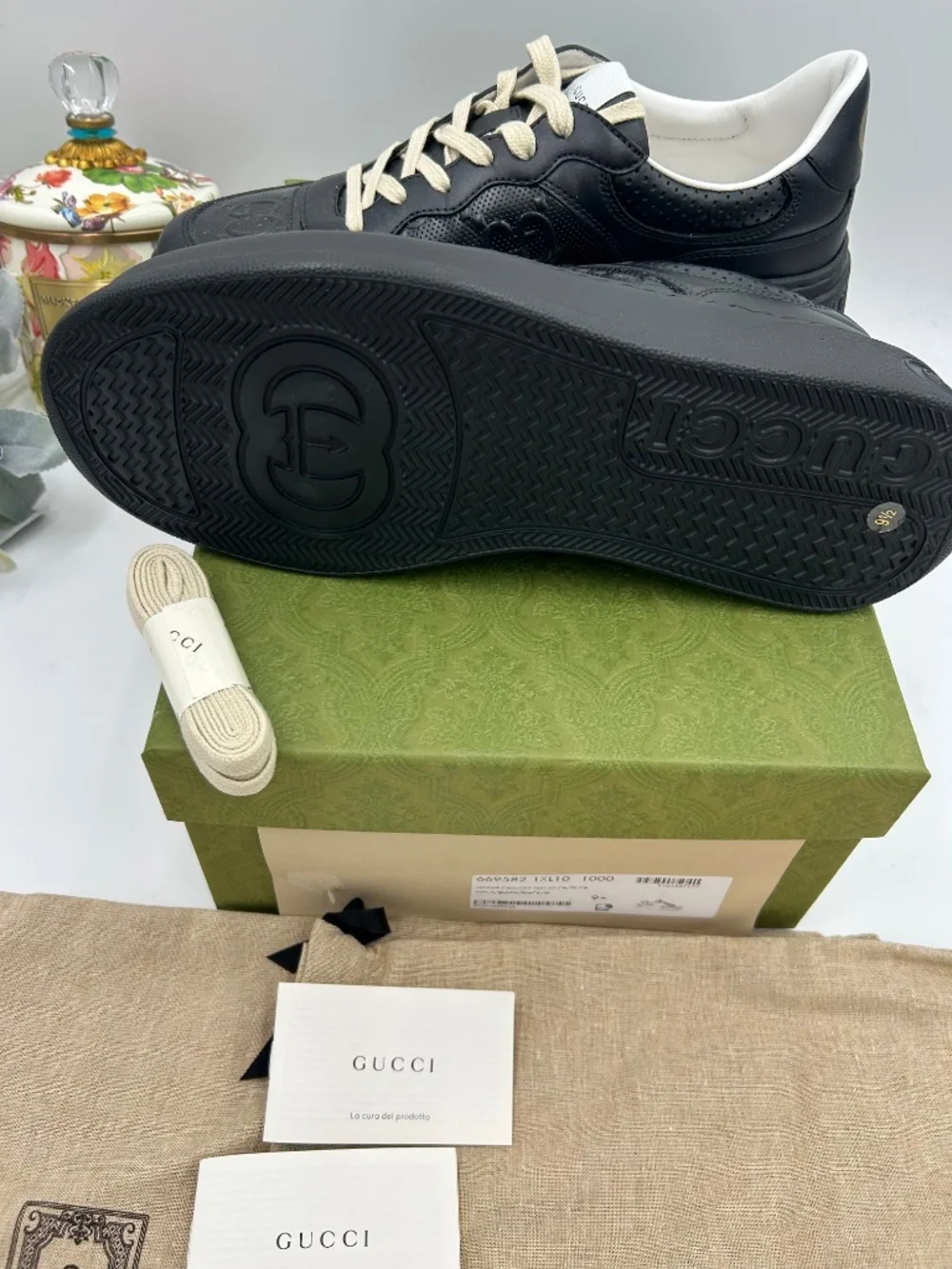 Men’s Gucci GG Embossed Leather Sneakers.  Size 9.5.(fits 10.5). Made in Italy.